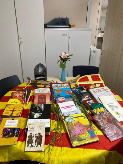 sant jordi Mesa intercambio husc